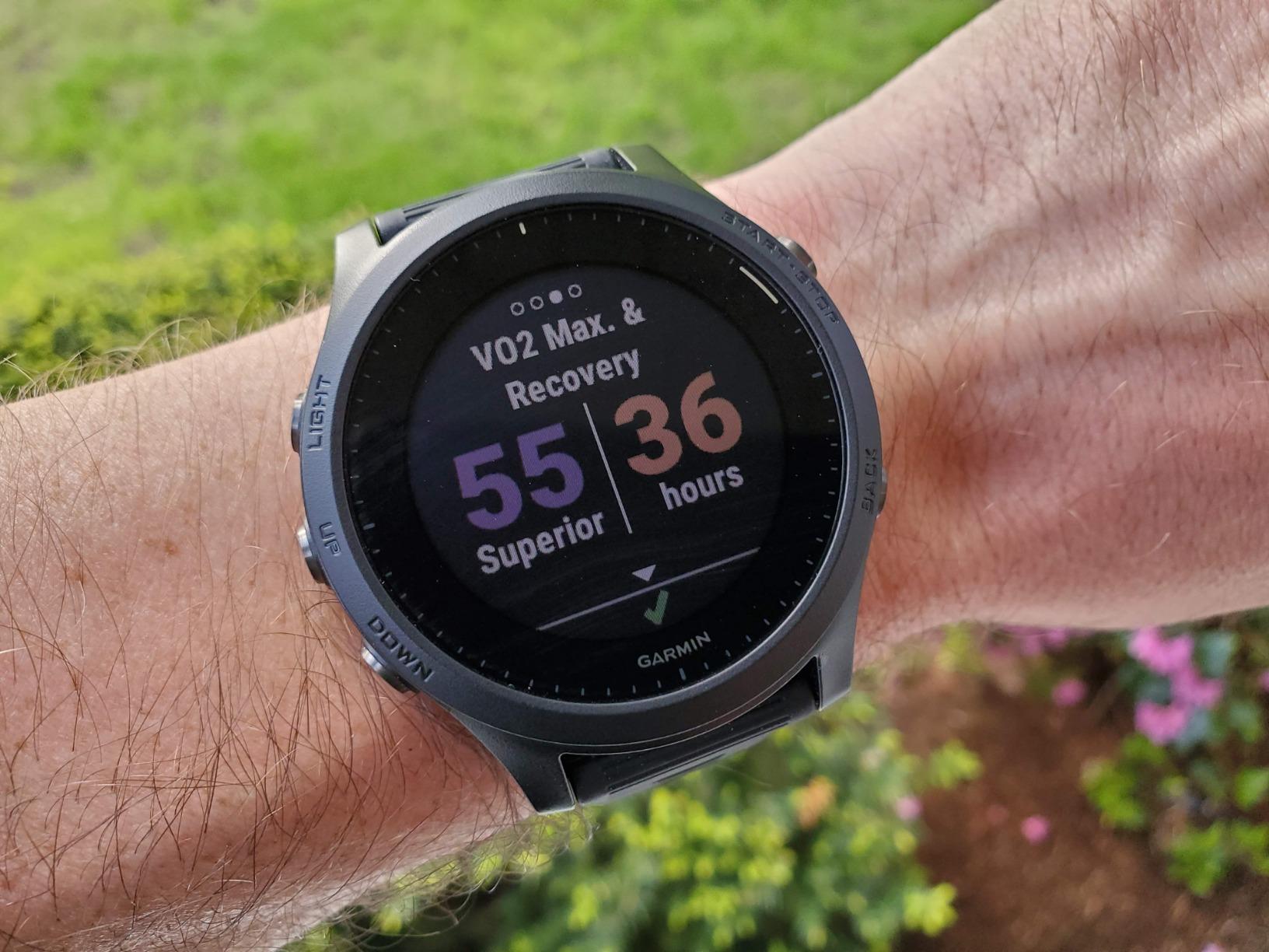 best triathlon smartwatch