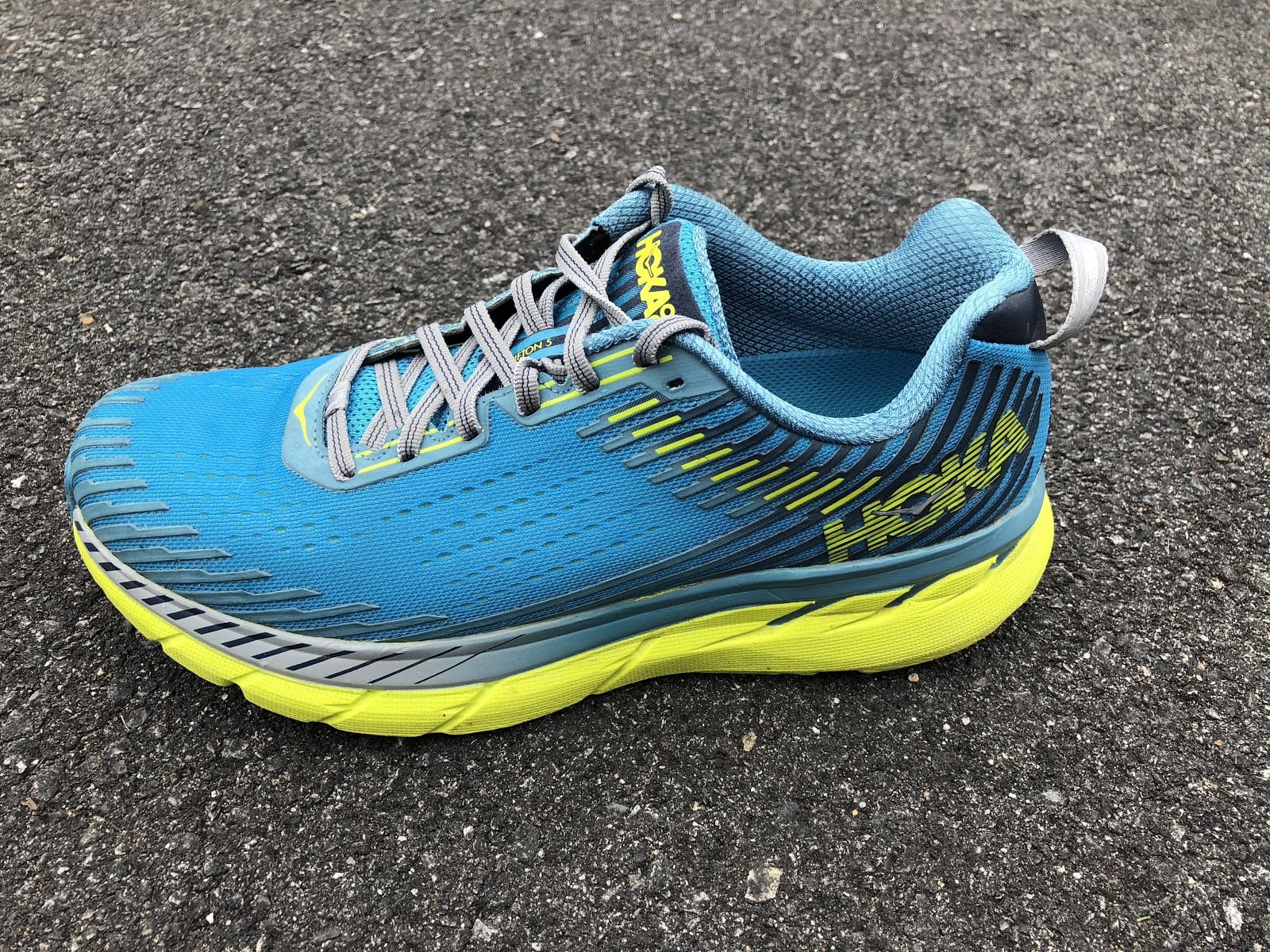 hoka one clifton 5 mens